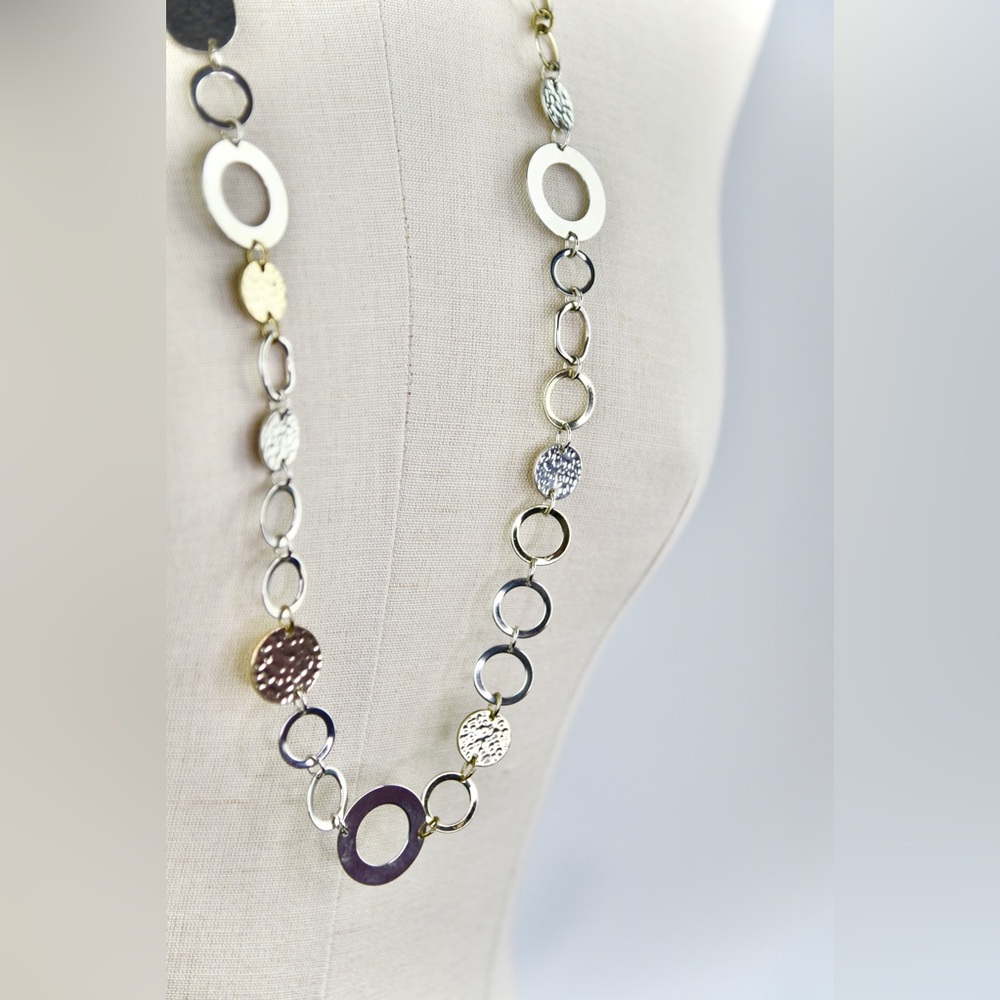 CHICO’S • GOLD AND SILVER TONE CHAIN NECKLACE